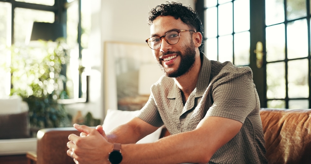 Dr. Jonny Verastegui. Advance Dentistry of El Paso. General, Cosmetic, Restorative, Preventative, Family Dentist, Periodontal Therapy, Endodontics, Implants, Oral Surgery, Extractions, Full Mouth Restoration, Emergency Dental, Smile Makeovers. Dentist in El Paso, TX 79928